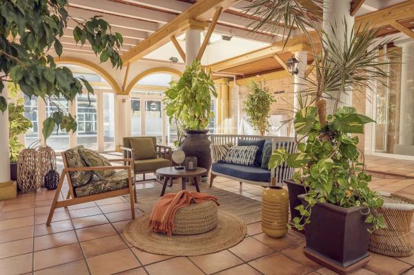 Modern ausgerichtete Lobby