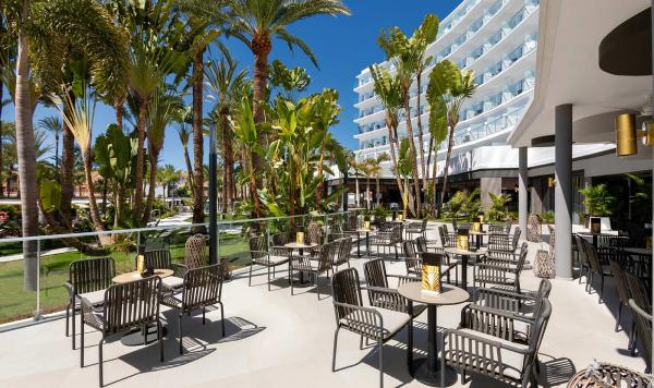 Terrasse der Lobby Bar