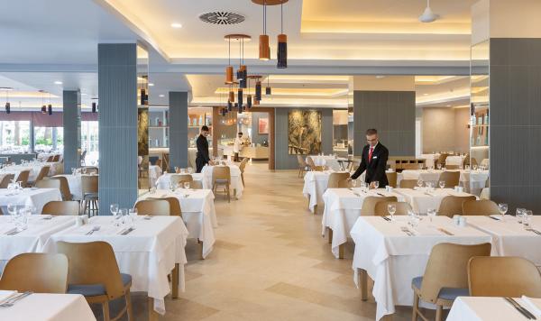 Restaurant im RIU Palace Palmeiras