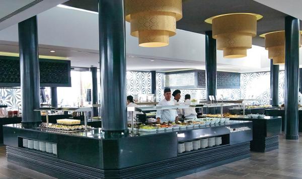 Hauptrestaurant im RIU Meloneras