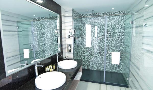 Badezimmer im Doppelzimmer