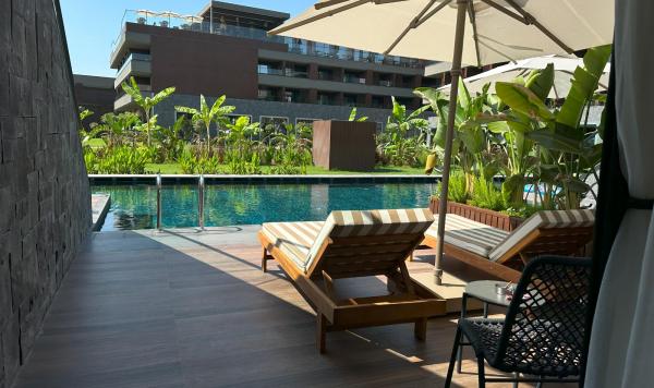 Sicht aus dem Swim-up Zimmer