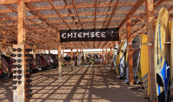 Wassersportausrüstung