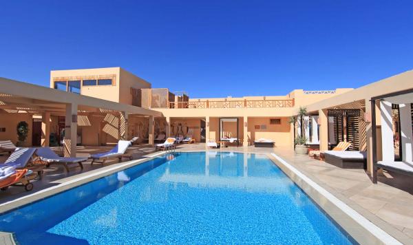 Lassen Sie sich im Cluburlaub verwöhnen