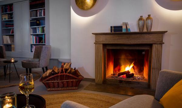 Kaminzimmer