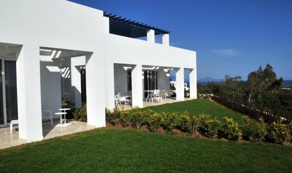 Terrasse mit Blick auf das Meer