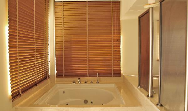 Jacuzzi in der Suite