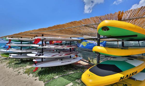 Surfboards unter Abdeckung