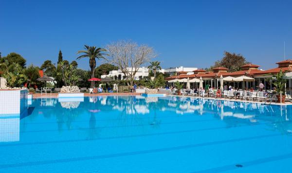 Blick über den Pool