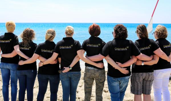 Das Team von Cluburlaub.de am Strand