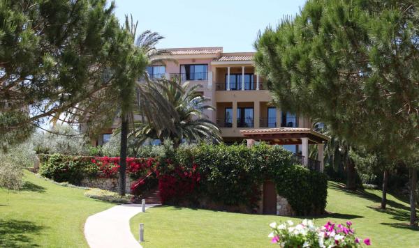 Robinson Cala Serena