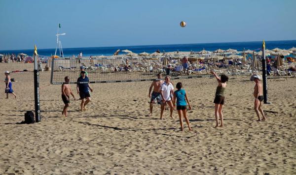 Beachvolleyball am Strand