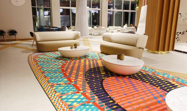 Sitzgelegenheiten Haupthaus