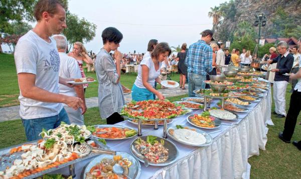 Buffet im Freien