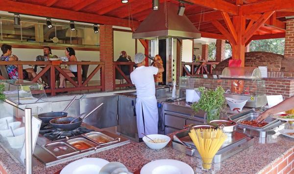 Live Cooking Station