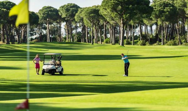 Weitläufige Golfanlage