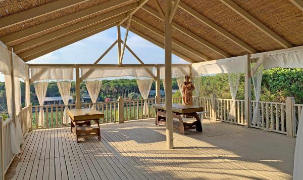 Massage auf einem Hügel