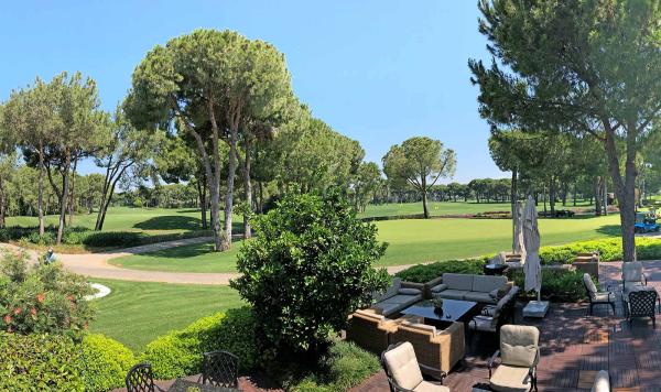 Blick auf den Golfbereich