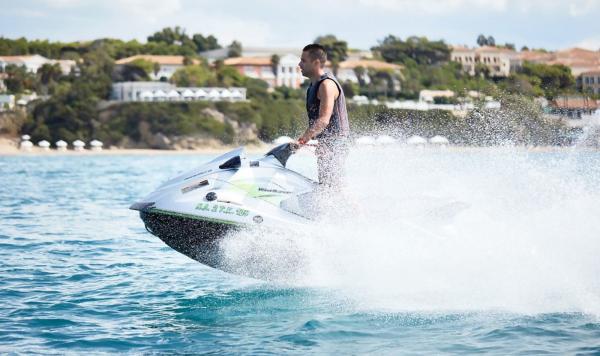 Wassermotorradfahren