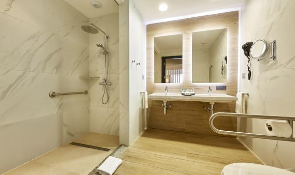 Barrierefreies Badezimmer