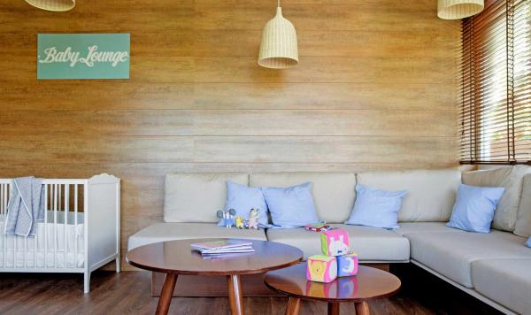 Baby Lounge