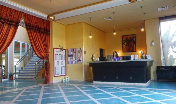 Empfang im Wellnessbereich