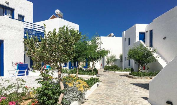 Hübsch begrünte Clubanlage