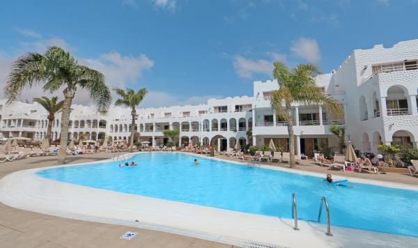 Pool im Sotavento Beach Club