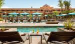 Swim up Pool