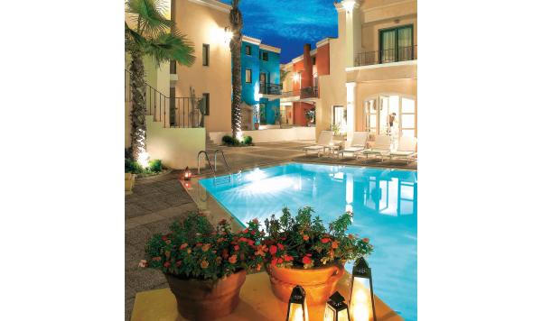 Plaza Beach House Pool