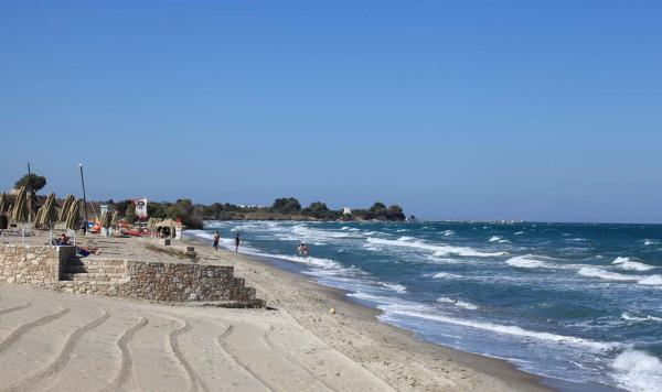 Strand im Marmari Palace