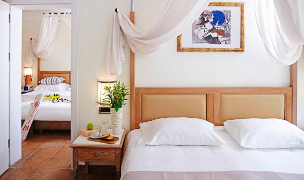 Doppelzimmer mit Verbindungstür