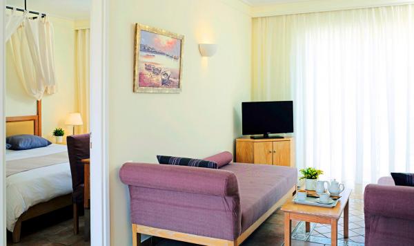 So wohnen Sie im Marmari Beach