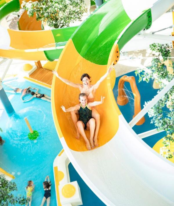 Rutschen im Aquafun Fleesensee