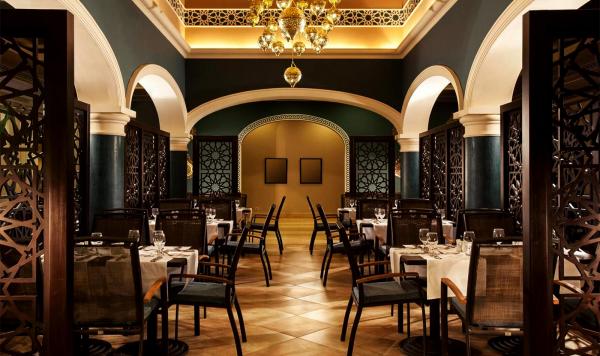 Blick auf den orientalisch ausgestatteten Speisesaal
