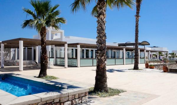 Terrasse mit Brunnen