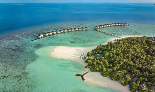 Robinson Noonu Luftaufnahme