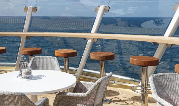 Sitzgelegenheiten auf Deck