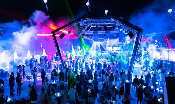 Party im Magic Life Masmavi