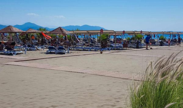 Weitläufiger Strand