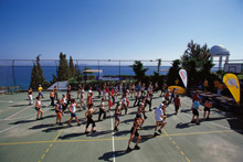 Große Gruppe beim Zumba