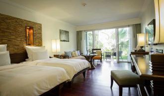 Double Room Economy