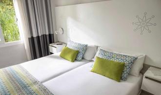 TML Cala Pada Family Room Economy Schlafzimmer