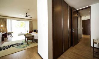 Family Double Room Superior Sea View Beach Access Flur