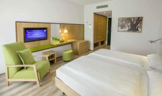 Family Double Room Superior Connecting Door