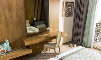 Bodrum Double Room Mainbuilding Schreibtisch