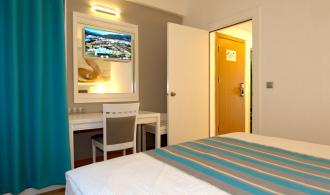 Junior Suite with balcony or terrace and whirlpool bath