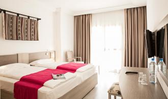 Double Room Roomhopper