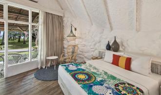 Premium Garden Bungalow