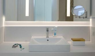 Ierapetra Double Room Roomhopper Badezimmer